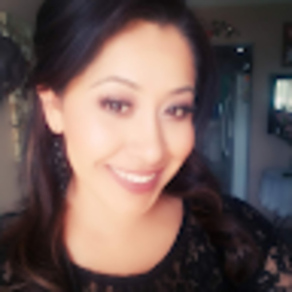 Meet your Posher, Janett - Picture 1 of 1